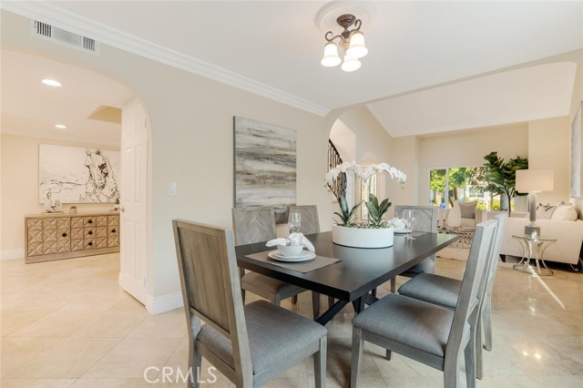 5305 Alfonso Drive photo 8