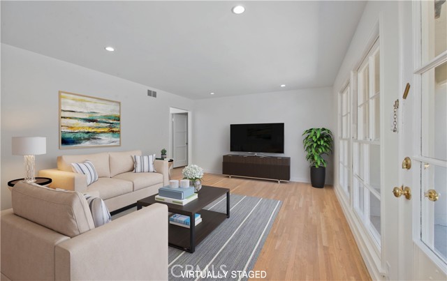 7960 Aldea Avenue photo 4
