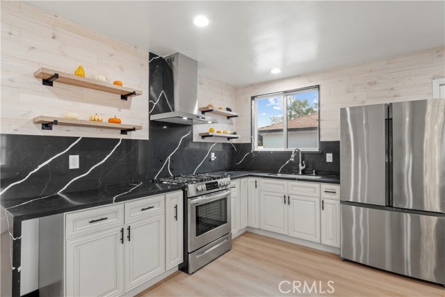 14086 Herron Street photo 8