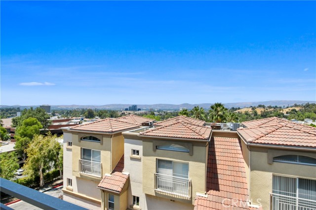 5220 Premiere Hills Circle, 219 photo 7