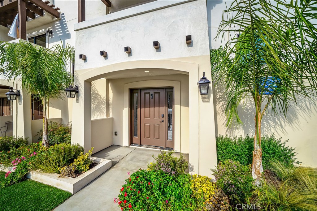 1101 N Maclay Avenue 5, San Fernando, CA 91340