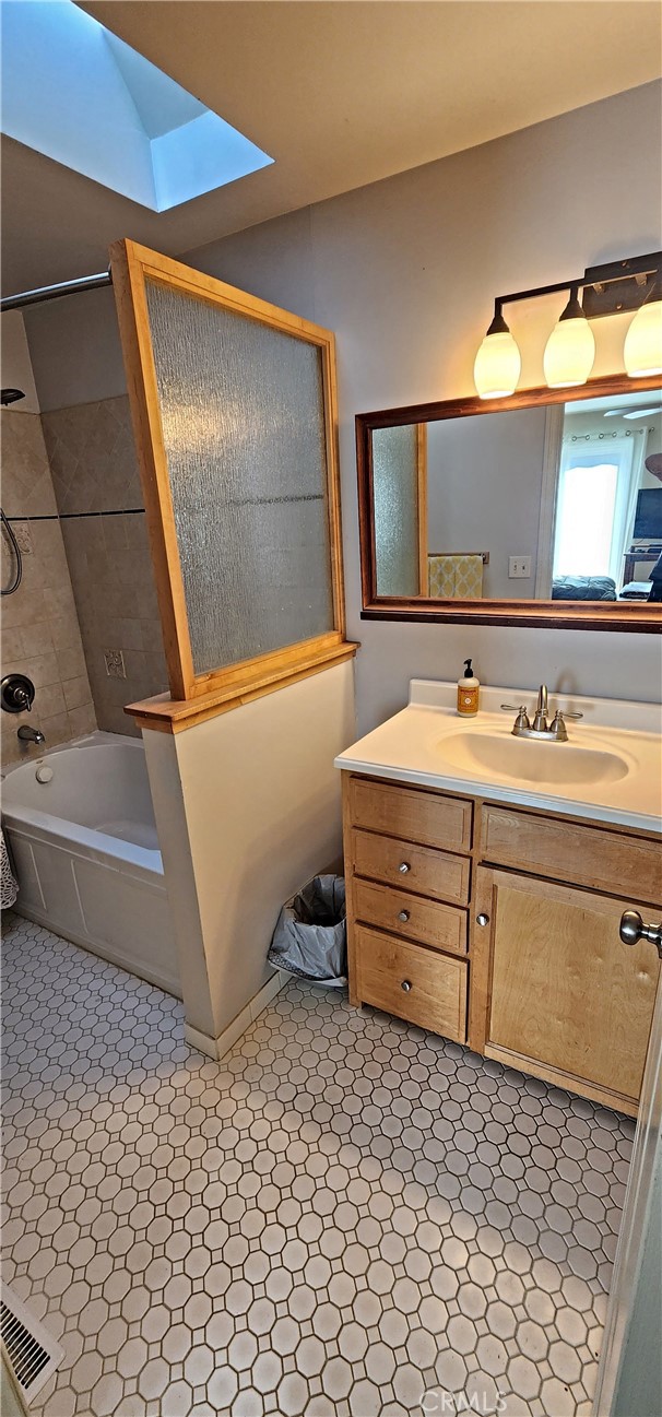 Primary En-Suite Bathroom