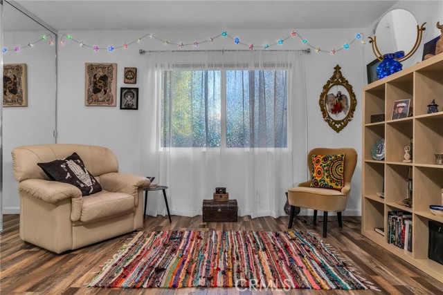 11511 Moorpark, 7 photo 8