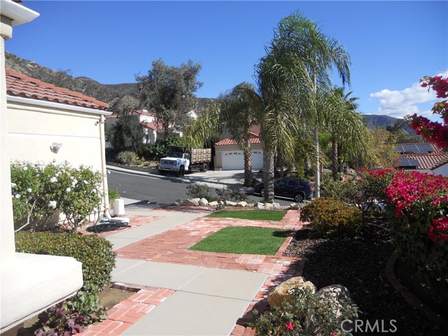 14123 Bermax Avenue photo 2