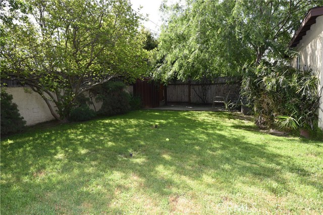 6906 garden grove ave