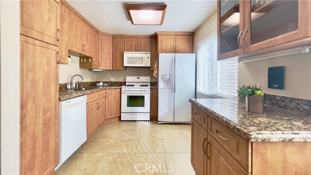 9950 Topanga Canyon Boulevard, 14 photo 6
