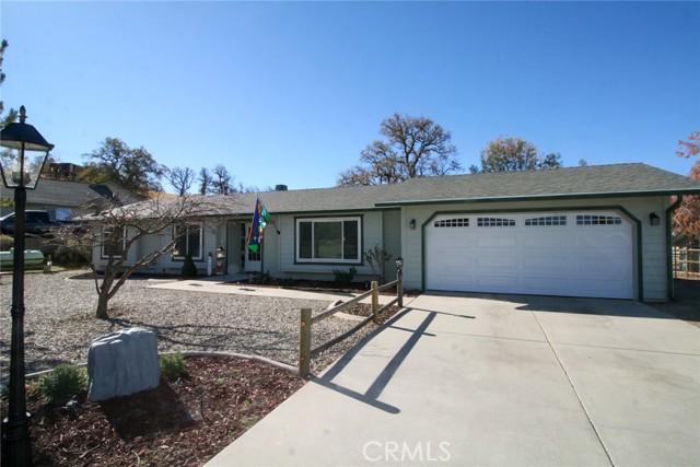 Detail Gallery Image 1 of 1 For 17711 Tanforan Dr, Tehachapi,  CA 93561 - 4 Beds | 2 Baths