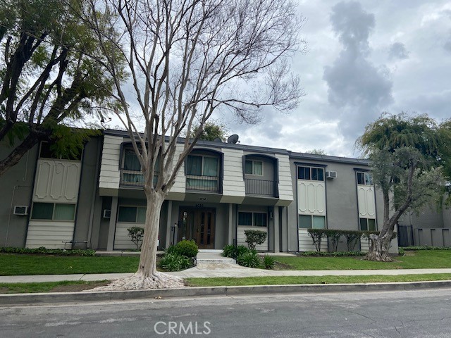 6030 Nevada Avenue 9, Woodland Hills, CA 91367