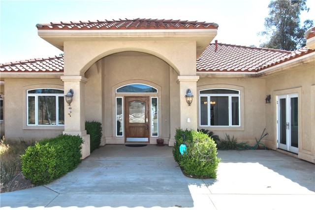 34448 Agua Dulce Canyon Road Agua Dulce, California 34448 Agua Dulce Canyon Road