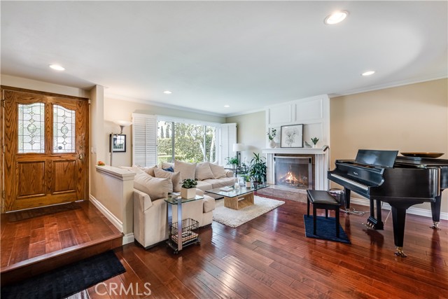 953 Newbury Road photo 3