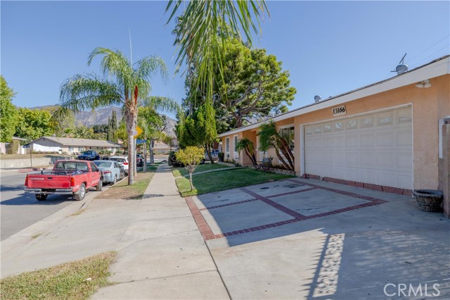 13166 Fernmont Street photo 2