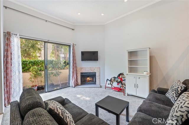 21217 Lassen Street, 2 photo 8