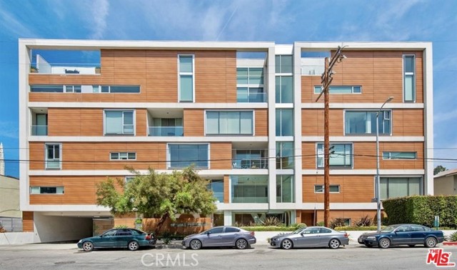 Detail Gallery Image 1 of 1 For 6735 Yucca St #310,  Hollywood,  CA 90028 - 3 Beds | 4 Baths