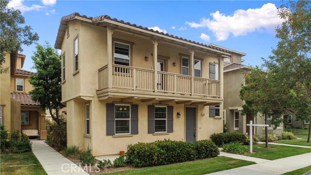 3138 Lisbon Lane Oxnard, California VA Approved!! Check out this rare Riverpark detached townhome featuring 3 bedrooms, 2.5 baths and over 1500 sq. ft. Once inside you’ll love the open entry way and the gorgeous wood-like flooring. The main floor is light and bright featuring a large living area with ceiling fan and surround, a separate but open dining are. Gorgeous kitchen with granite countertops, stainless steel appliances with a view of the private yard. Upstairs features a large master bedroom with private en-suite bathroom, surround sound and huge balcony. There are two additional bedrooms with attached Jack and Jill bathroom. Additionally, there is A/C, ceiling fans in every room and a detached two car garage. Upstairs laundry with included washer and dryer. The Riverpark community is conveniently located near new schools, walking trails, several parks, barbecue areas, gazebo, fountains, basketball courts, and tennis courts. Enjoy a short stroll to the “Collection” with the ANNEX, Century Theaters, Target, Whole Foods, Yardhouse and Lazy Dog Restaurant. In Riverpark, you’re not just buying a home, you’re buying a lifestyle.