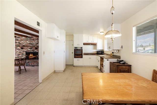 Kitchen dining area toward family room