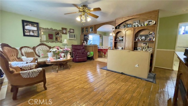 445 North Alexander Street photo 3