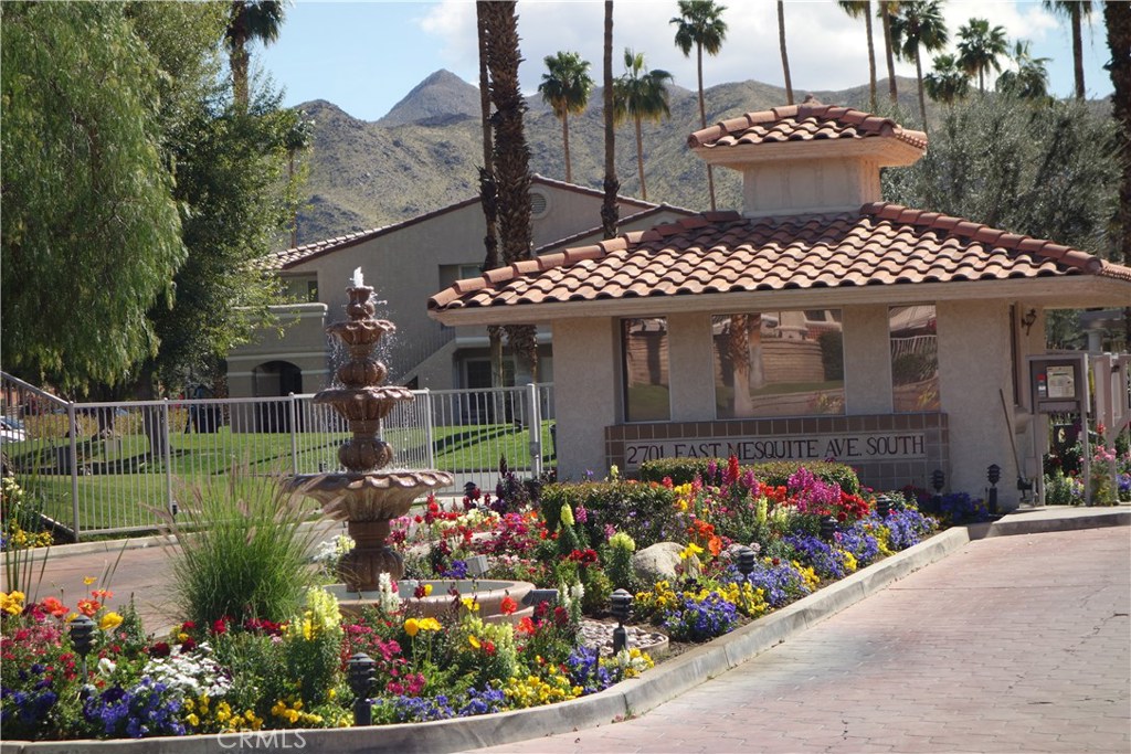 Mesquite Country Club | Condo community in Palm Springs | Condos / town ...