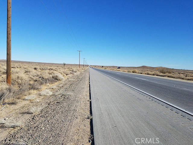 100 On Highway 58, Mojave, California 93501, ,Land,For Sale,100 On Highway 58,CRSR21165455