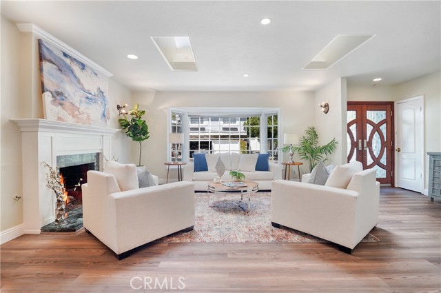 4756 Excelente Drive photo 6