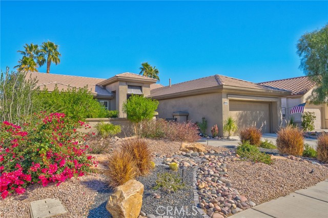 Detail Gallery Image 1 of 34 For 78768 Sunrise Canyon Ave, Palm Desert,  CA 92211 - 2 Beds | 2 Baths