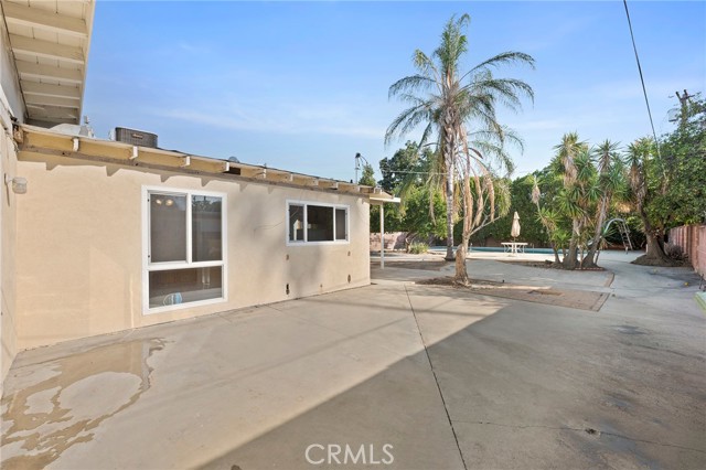 14846 Lorne Street photo 6