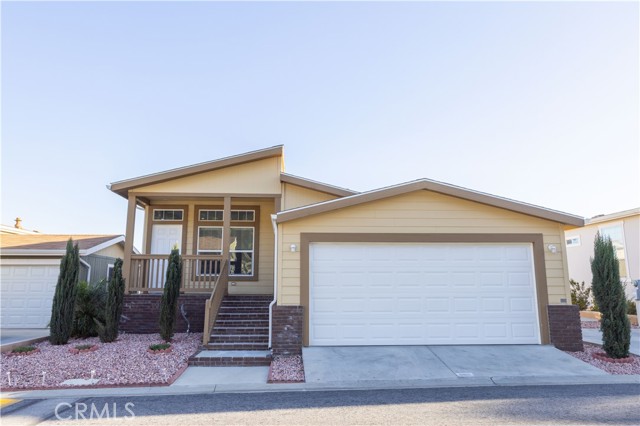 15455 Glenoaks Boulevard, 580 photo 1