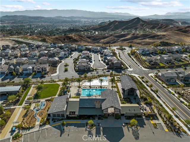 community club house and pool