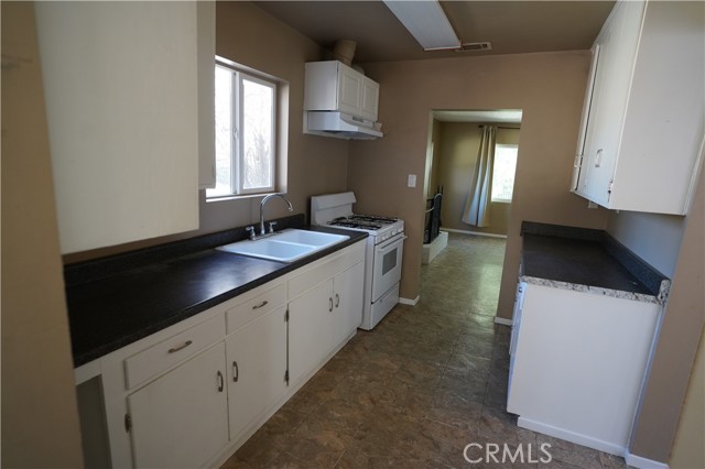 3 Bed Home for Sale in Val Verde, California