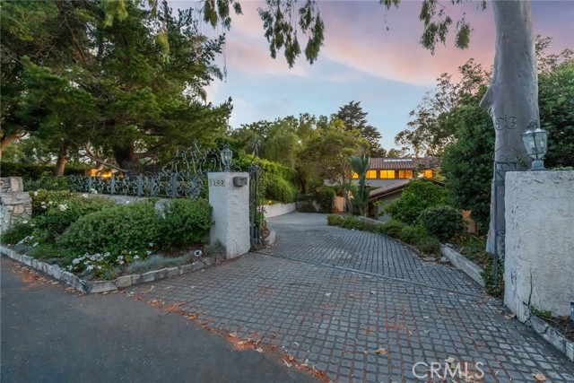 1103 Via Curva, Palos Verdes Estates, California 90274, 4 Bedrooms Bedrooms, ,5 BathroomsBathrooms,Residential,Sold,Via Curva,SR22096388