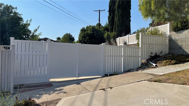 3800 Santa Carlotta Street photo 5