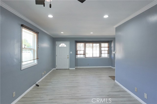 7542 Nestle Avenue photo 8