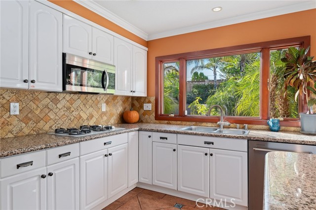 12419 Daryl Avenue photo 5