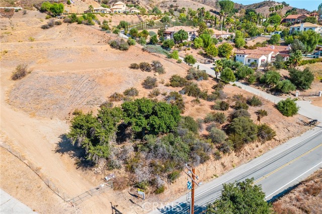 20630260 Mulholland Hwy photo 5