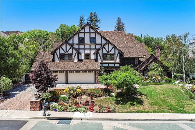 Photo of 4511 Westchester Drive, Woodland Hills, CA 91364