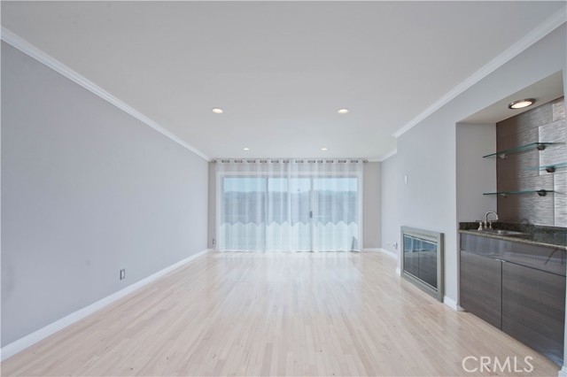 5115 Kester Avenue, 303 photo 1