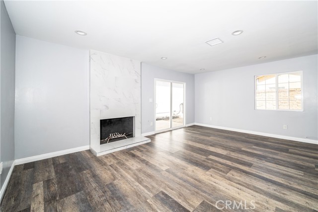 13037 Alexander Street photo 7