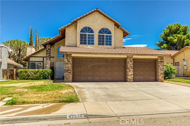 Detail Gallery Image 1 of 1 For 42934 Fenner Ave, Lancaster,  CA 93536 - 3 Beds | 2/1 Baths