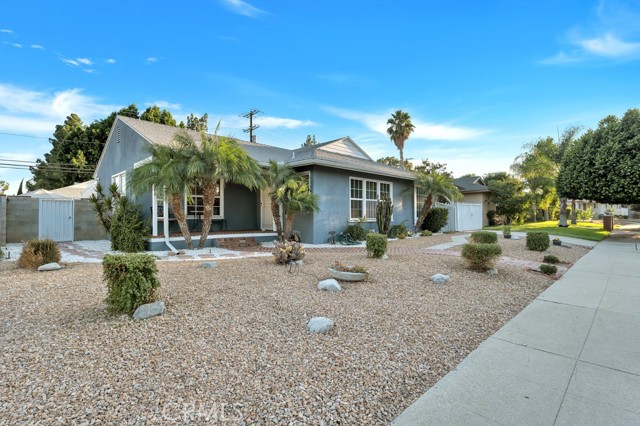 16908 Los Alimos Street photo 2