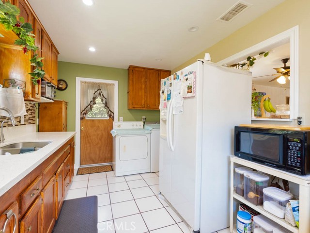 14168 Claretta Street photo 8