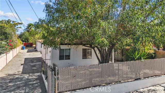 15220 Nurmi Street photo 1