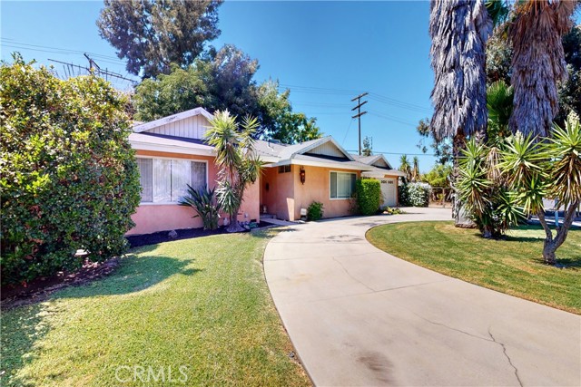 8057 Bellaire Avenue photo 1