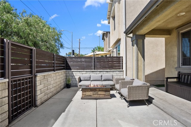 6550 Vineland Avenue photo 3