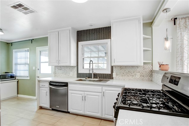 7460 Leescott Avenue photo 7