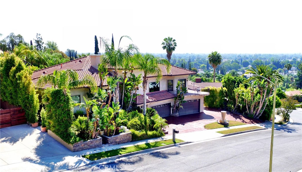 Photo of 22151 PARTHENIA STREET, West Hills, CA 91304