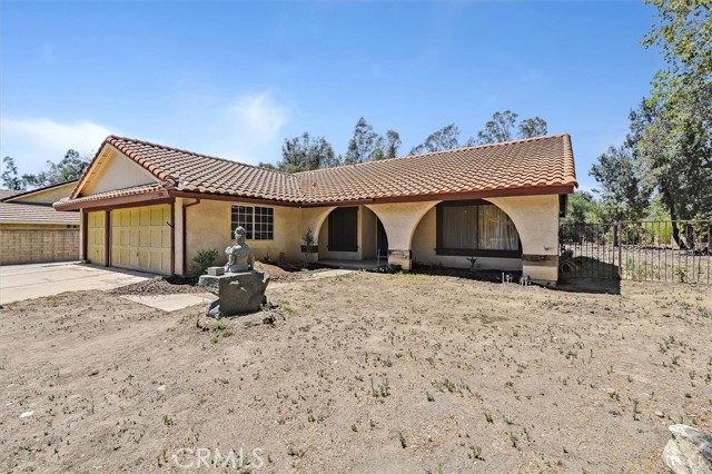 905 Wellington Rd, San Dimas, CA 91773