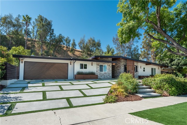 22312 TIARA Street photo 3
