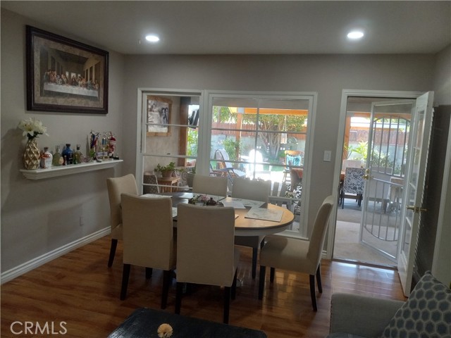 6952 Calvin Avenue photo 5