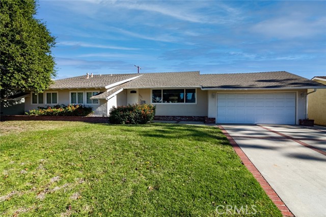 Detail Gallery Image 1 of 1 For 8372 Remmet Ave, Canoga Park,  CA 91304 - 3 Beds | 2 Baths