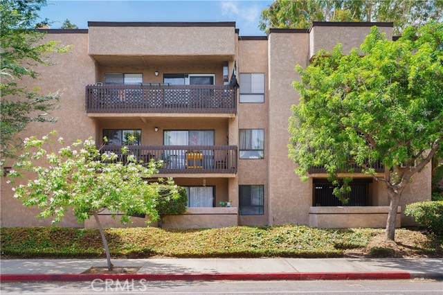Detail Gallery Image 1 of 1 For 22100 Burbank Bld 244e,  Woodland Hills,  CA 91367 - 2 Beds | 2 Baths
