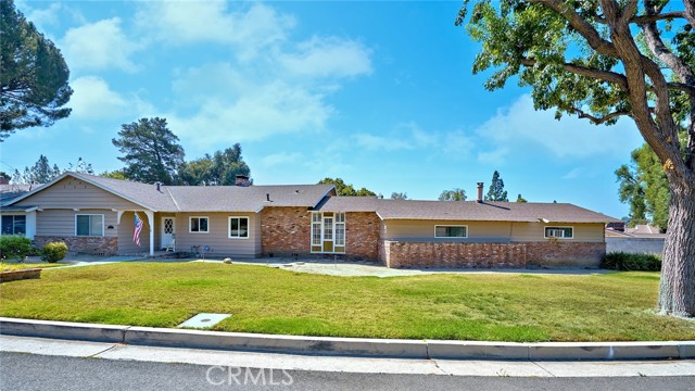 10370 Topeka Drive photo 2